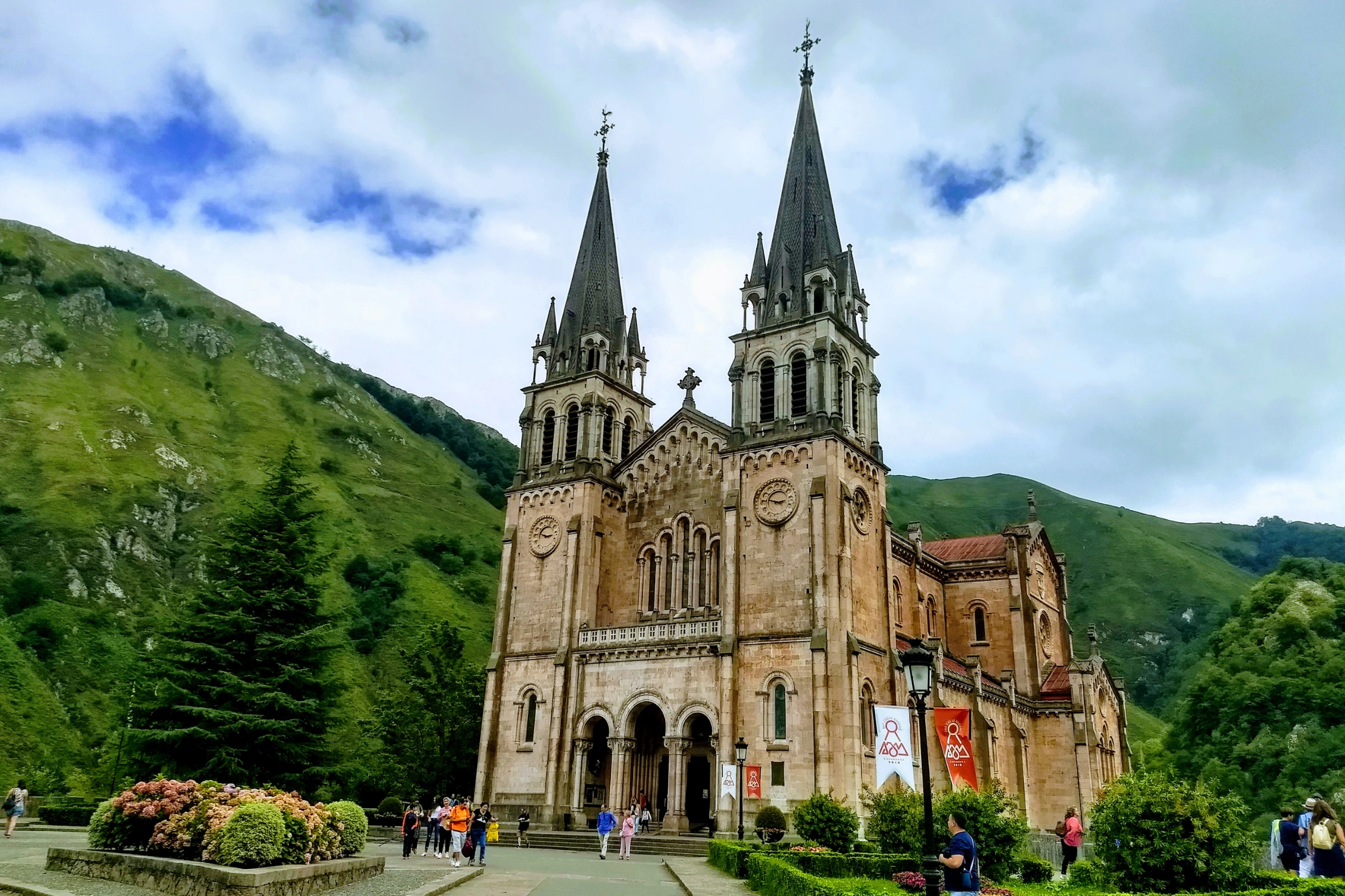 Sanctuary_of_Covadonga[1].webp